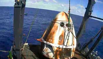 Капсула Дракона приземлилась без помех в Атлантике