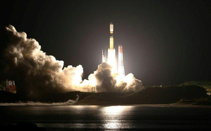 Проверка движения лифта в космическом пространстве